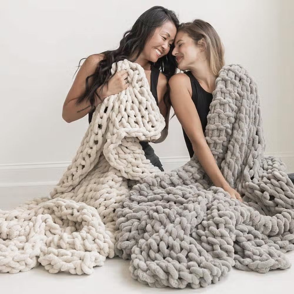 Infinte Chunky Knit Blanket