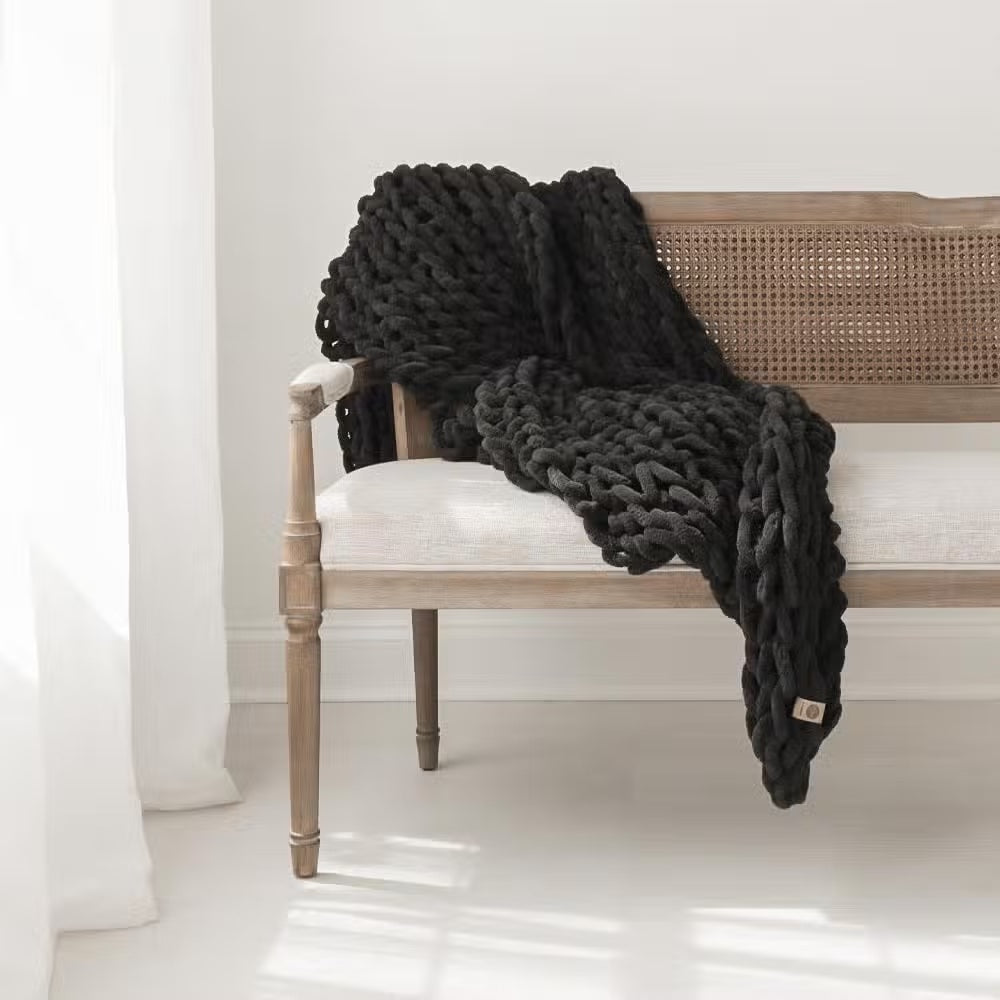 Infinte Chunky Knit Blanket