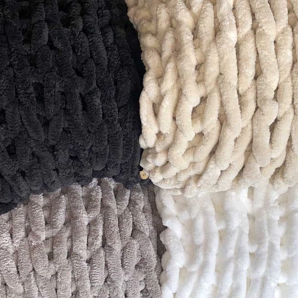 Infinte Chunky Knit Blanket